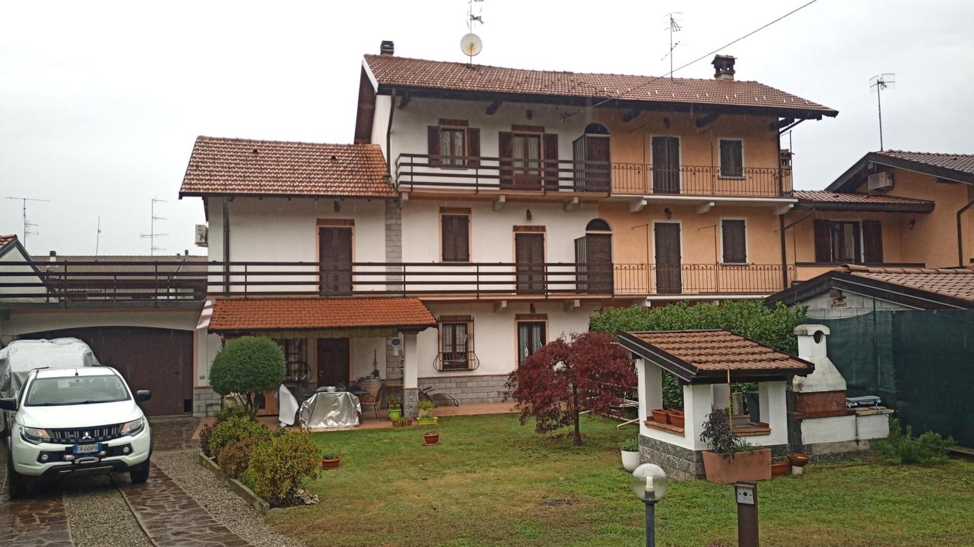 La Luna Nel Pozzo Hotel Castelletto sopra Ticino Exterior foto